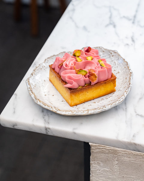 Ruby Chocolate Pistachio Tart (7cm)