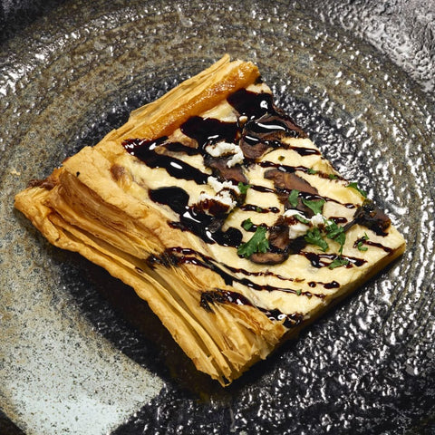 Shiitake, Goat Cheese, Balsamic Glaze Puff Pizza