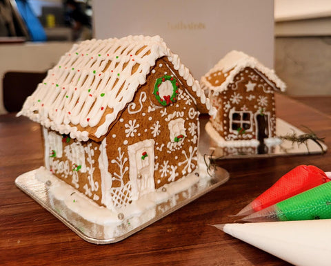 Gingerbread House DIY Kit