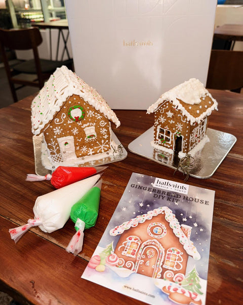 Gingerbread House DIY Kit